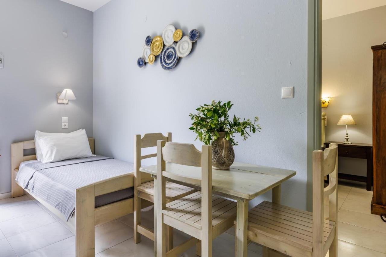 Yianna Cottage Studios Szkópelosz Kültér fotó