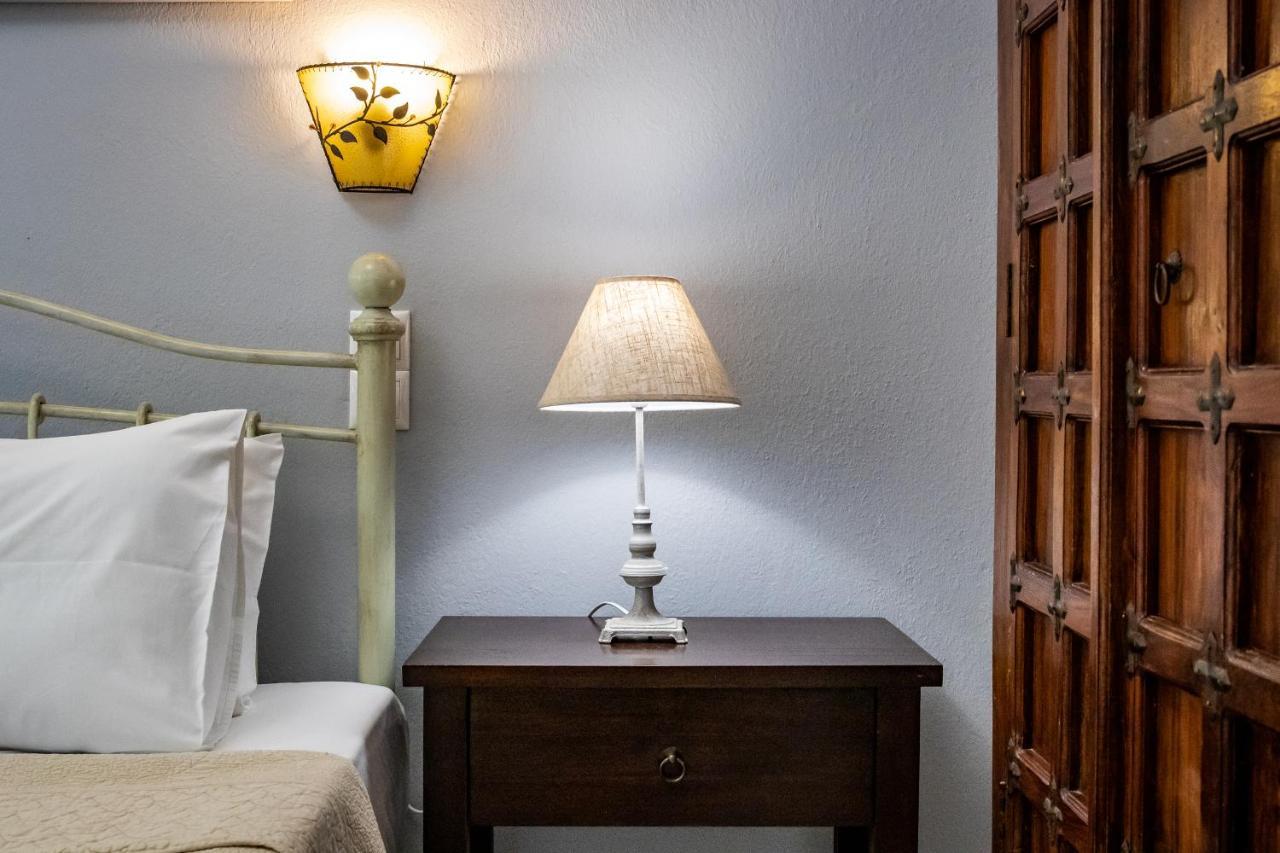 Yianna Cottage Studios Szkópelosz Kültér fotó